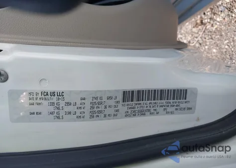 2016 Chrysler Town & Country Touring из США, поврежденный, VIN 2C4RC1BG8GR187891